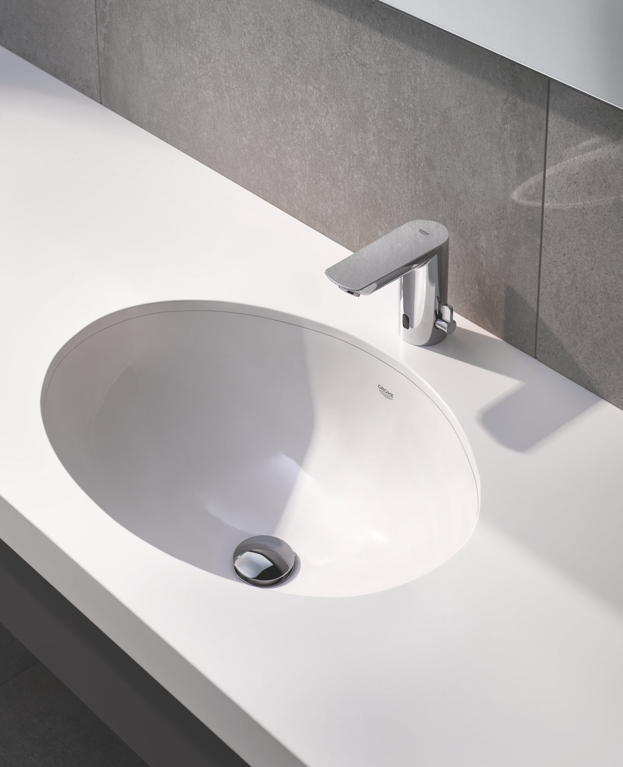 Grohe Bau Ceramic Onderbouwwastafel 55